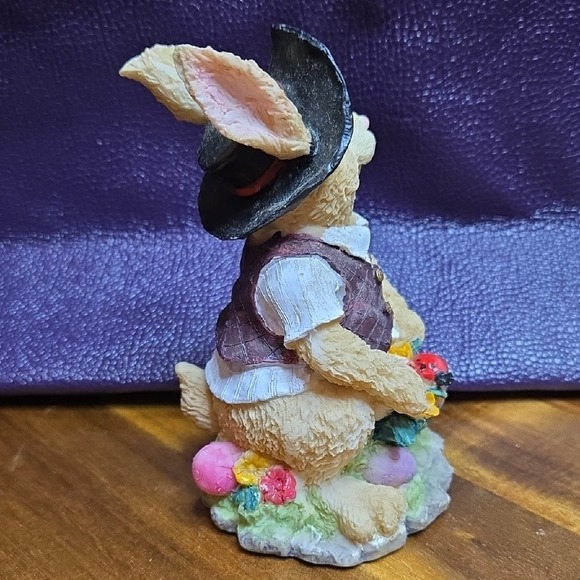 Easter Bunny Figurine with Vest and Top Hat‎ - Picture 2 of 6